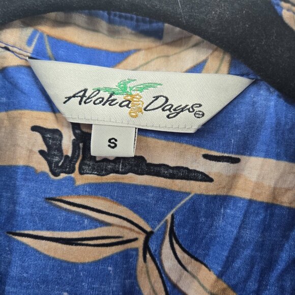 Aloha Days Hawaii Blue Cream Leaves Hawaiian Button Up Shirt 100% Cotton Small - Picture 5 of 8
